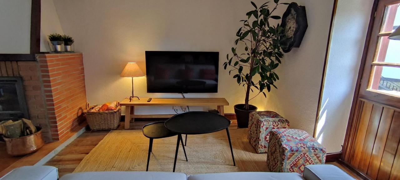 Alojamiento Rural, Jardin, A 25 Minutos De Bilbao, Parking Gratuito Arantzazu Εξωτερικό φωτογραφία
